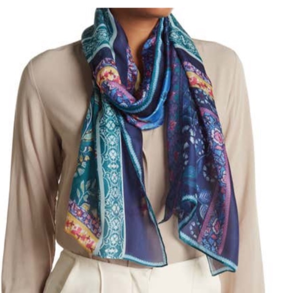 Vince Camuto Patchwork Paisley Oblong Scarf blue